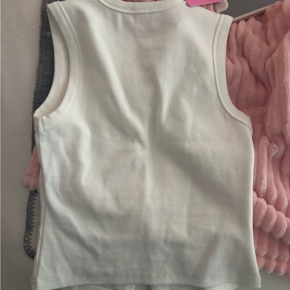 Edikted White Ribbed Button-Front Tank Top - Picture 2 of 4